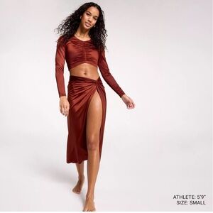 Alia Pure Black Ruched Rashguard